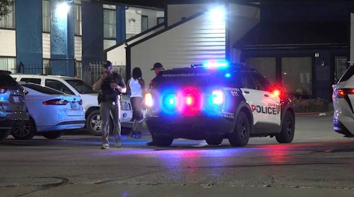 Man recovering after shooting at apartment complex near NRG Stadium
