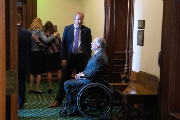 An emboldened Ken Paxton returns to a battered attorney general's office - Vimarsana News