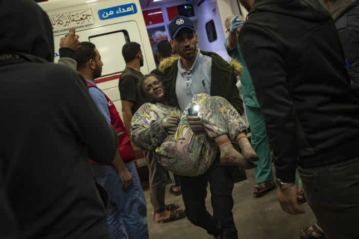 Live updates | Israeli tanks enter Gaza's Shifa Hospital compound