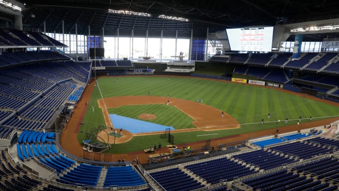 Potential New Miami Marlins Logo Hits Internet Featuring New Color