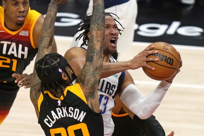 Sabonis and Clarkson get extension deals done with Kings and Jazz, sources  tell AP