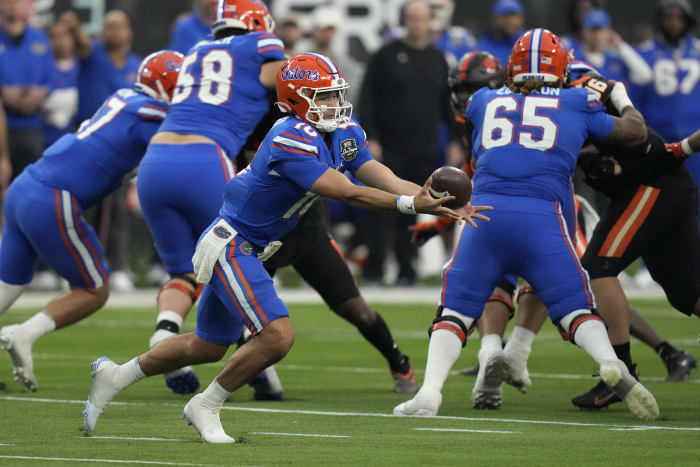 Florida Plays Oregon State In Las Vegas Bowl Dec. 17; Start Time