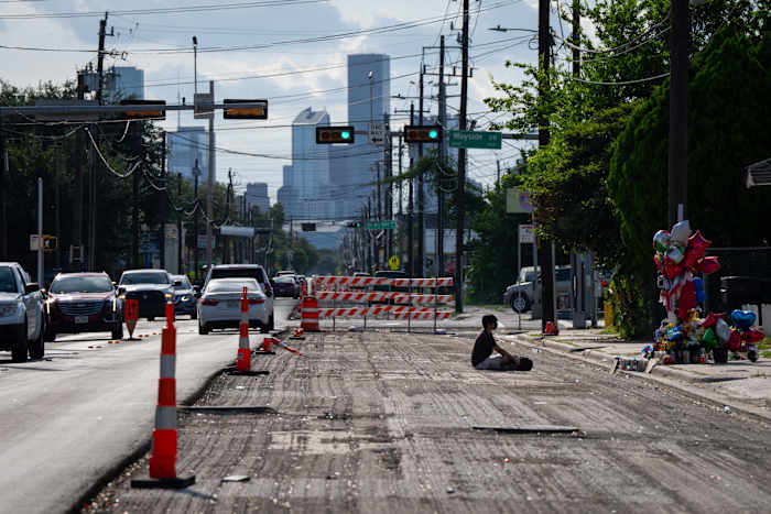 Houston ICE shooting witnesses claim driver didn't try to ram agents, report says