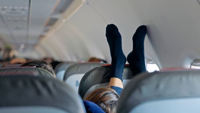 🧳'Her feet were almost in my lap!’ Bizarre, downright disrespectful travel stories told by Floridians