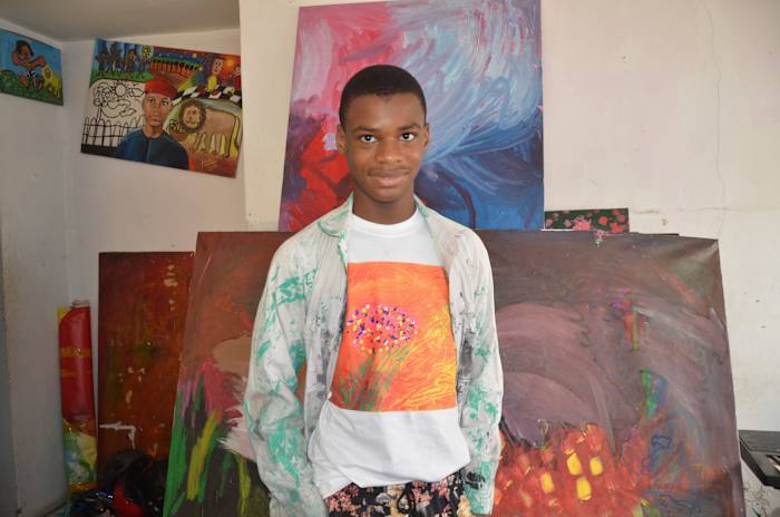 Nigerian teenager sets world painting record with canvas that's