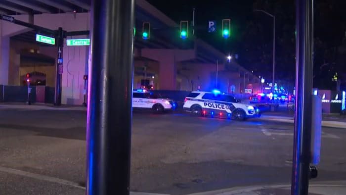 Orlando police investigating officerinvolved shooting Orlando police investigating officerinvolved shooting