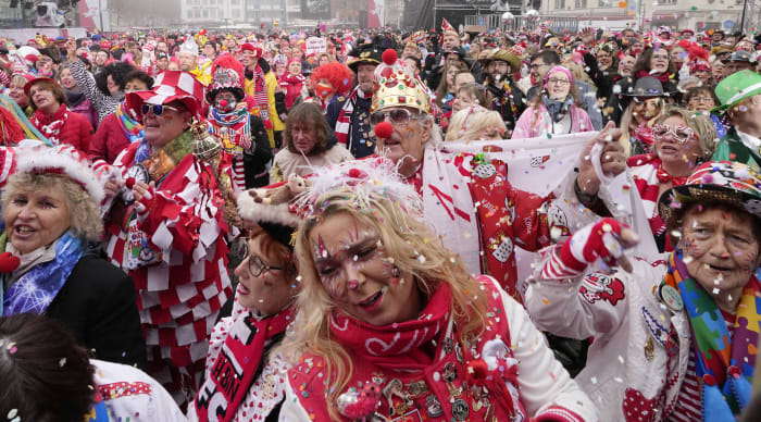 Photo of Trotz der hohen Virenzahl feiern die Deutschen wieder Karneval