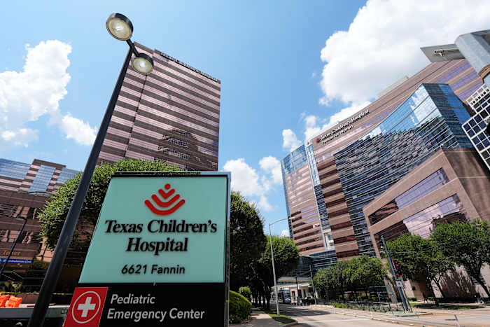 A 2-year-old at the center of a Texas brain-death dispute is taken off life support and dies