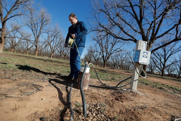 Texas farmers are worried one of the state's most precious water resources is running dry. You should be, too. - Vimarsana News