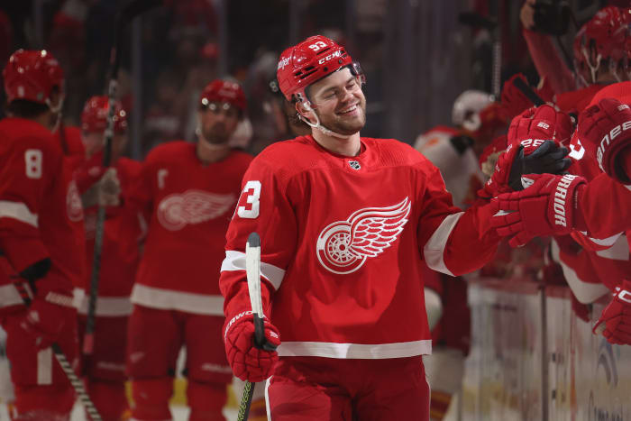 These Bootlegged Winter Classic Jerseys are Not Real - Crossing Broad