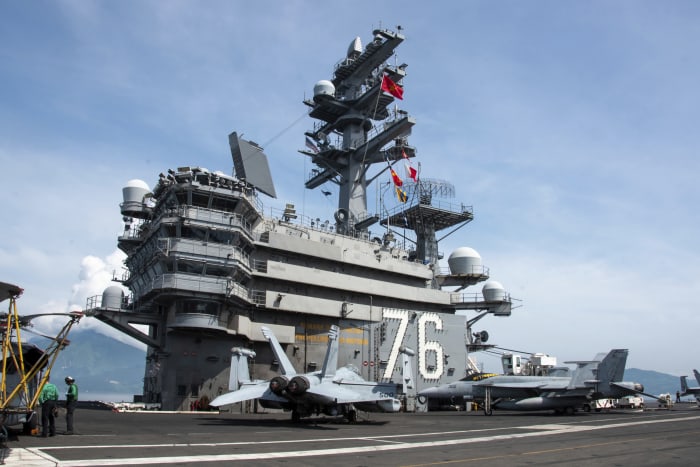 US aircraft carrier visits Da Nang as US seeks closer ties with Vietnam
