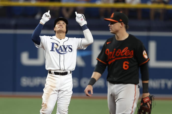 Meadows, Rays rally from 6 runs down, beat Bosox 11-10 in 10