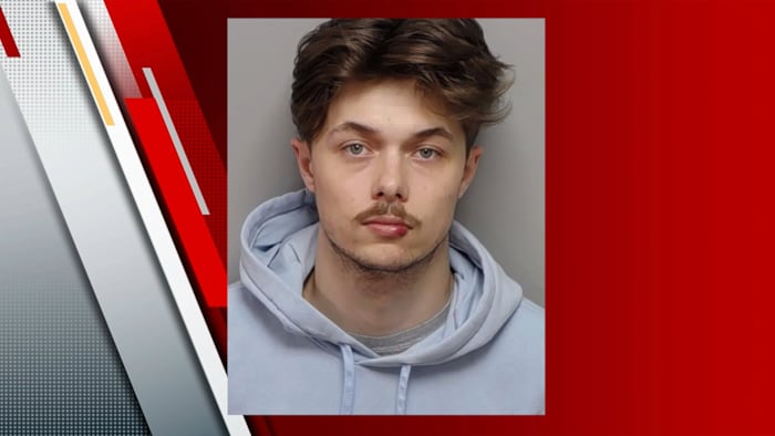 Man arrested for threats to kill Erika Kirk ahead of Turning Point USA event in San Antonio