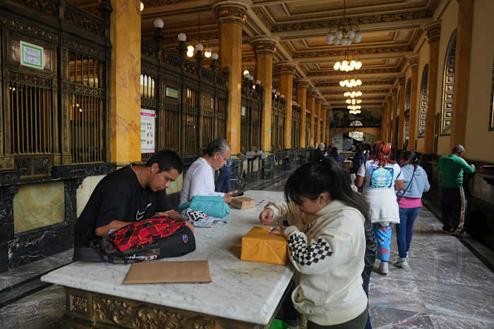 Mexico suspends postal shipments to the US over latest tariff confusion