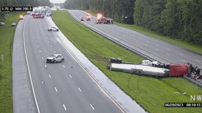 Tractortrailer chemical spill closes both directions of I75 in Florida