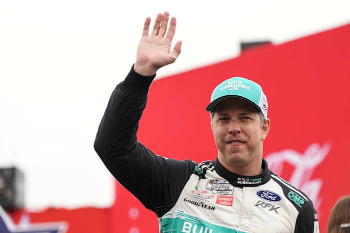 NASCAR's Brad Keselowski breaks leg in skiing accident, expected to recover for Daytona 500