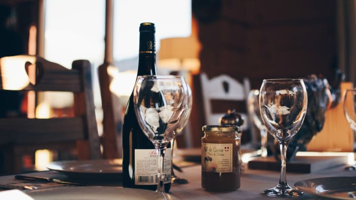 Here's how you can get up to half off at restaurants in the Roanoke area - Vimarsana News