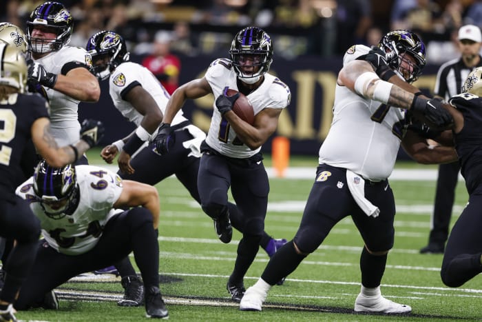 Without Jackson, Ravens rush by sloppy Steelers 16-14