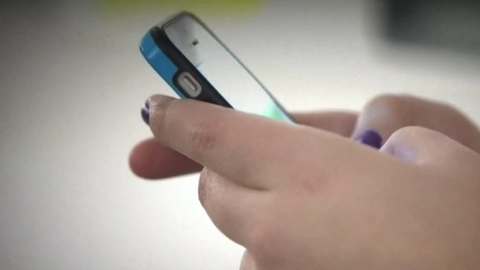 Betrüger zielen mit 4 gängigen Tricks auf lokale Handynutzer ab