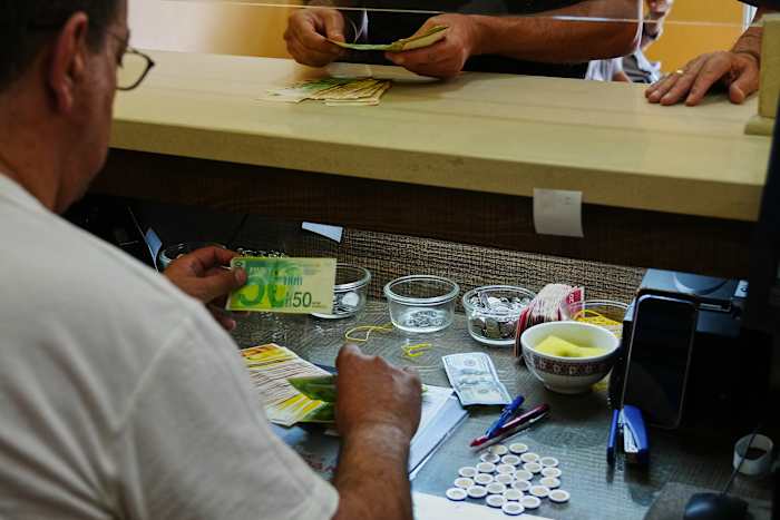ksat.com - Sam Metz And Jalal Bwaitel - In the Israeli-occupied West Bank, too much cash is breaking the economy