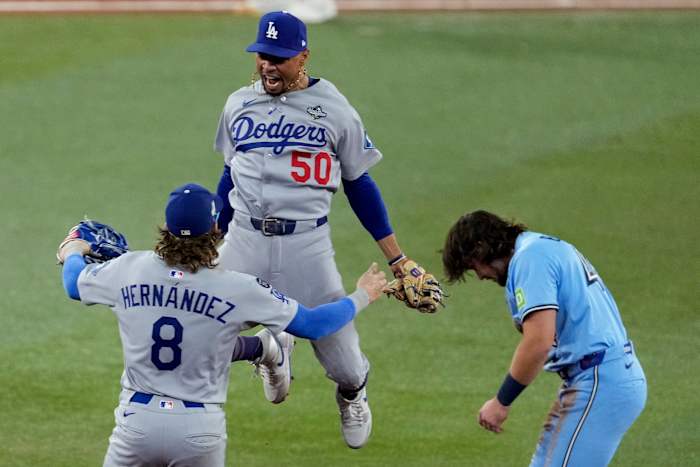 Dodgers force World Series to deciding Game 7 by holding off