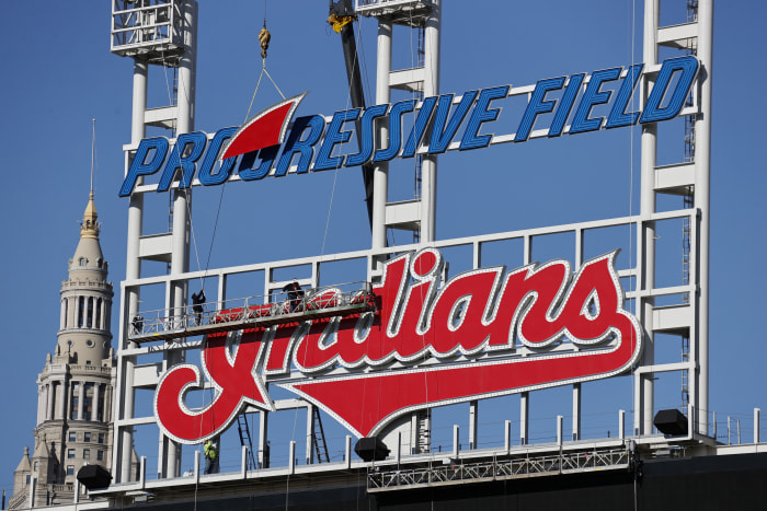 Report: Cleveland Indians changing name after 105 years