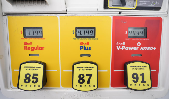 Why are gas prices rising? Experts point to extreme heat and oil production cuts