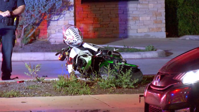 Motorcyclist hospitalized after crash on far North Side, police say