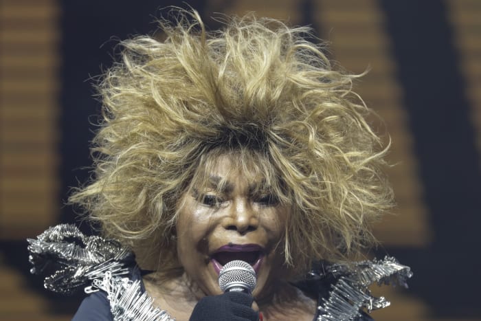 Brazilian samba singer Elza Soares dies at 91 Brazilian samba singer Elza Soares dies at 91
