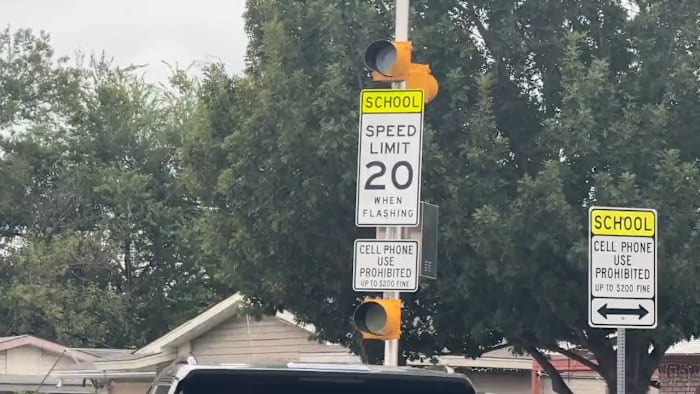 <a href="https://www.ksat.com/news/local/2026/08/21/speeding-drivers-put-san-antonio-students-at-risk-officials-say/" target="_blank">Speeding drivers put San Antonio students at risk, officials say</a>
