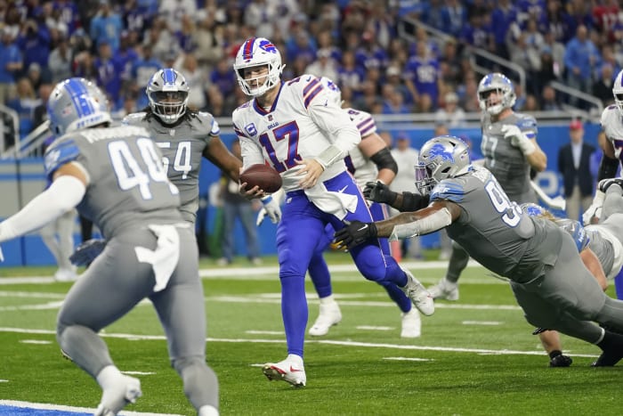 Diggs scores 3 TDs for Bills in 41-7 rout of Titans - The San