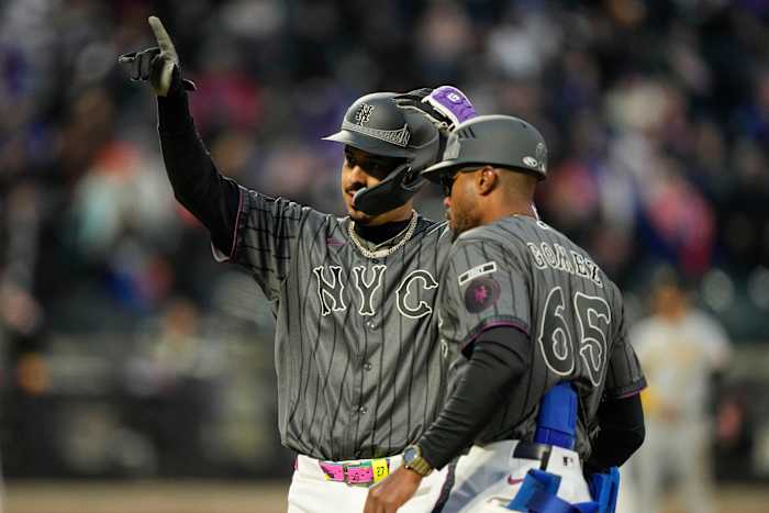 Mets rally past the Pirates 4-2 on a 3-run homer by Luis Robert Jr. in the 11th inning