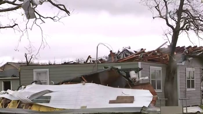 Apple Store in Houston's Highland Village to reopen following