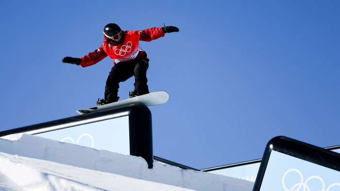 Watch Shaun White's Last Olympic Snowboard Halfpipe Runs