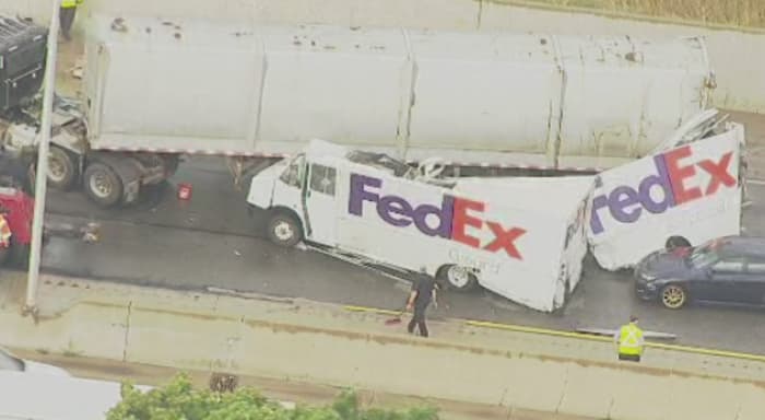 Westbound I 94 Closed In Macomb County For Crash Involving Semi FedEx westbound-i-94-closed-in-macomb-county-for-crash-involving-semi-fedex