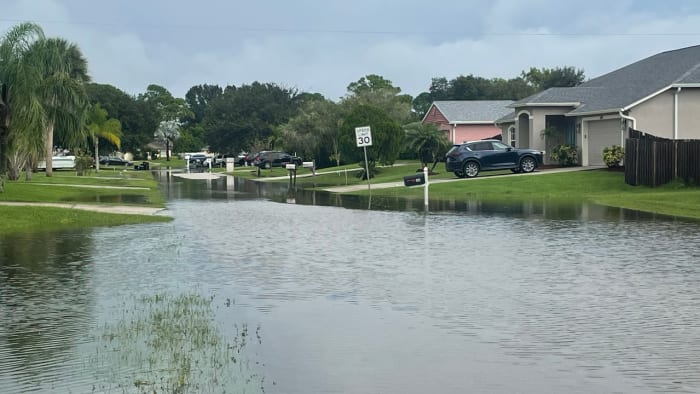 Roads resemble rivers as heavy rain inundates Brevard neighborhoods