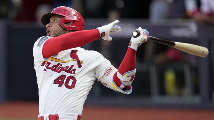 Edman hits second straight walk-off, Cardinals win series against Padres