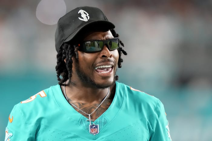 Dolphins, Jalen Ramsey agree to explore trade options, reports say