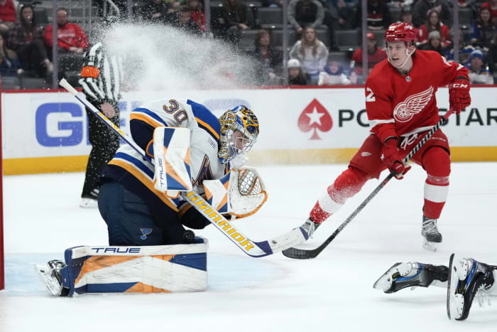 Brayden Schenn and Jordan Kyrou star as St. Louis Blues beat