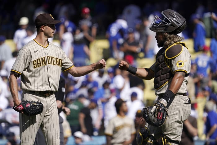 Myers homers twice, Paddack fans 11, Padres beat Reds 8-2