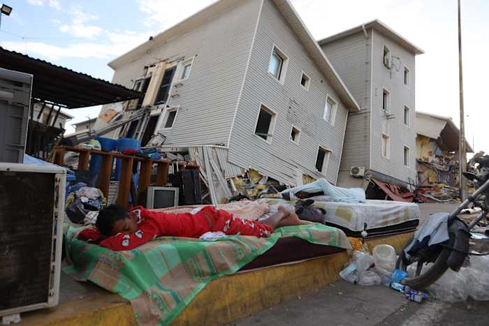 Venezuelans search more earthquake ruins as aftershock rattles rescuers in disaster zone