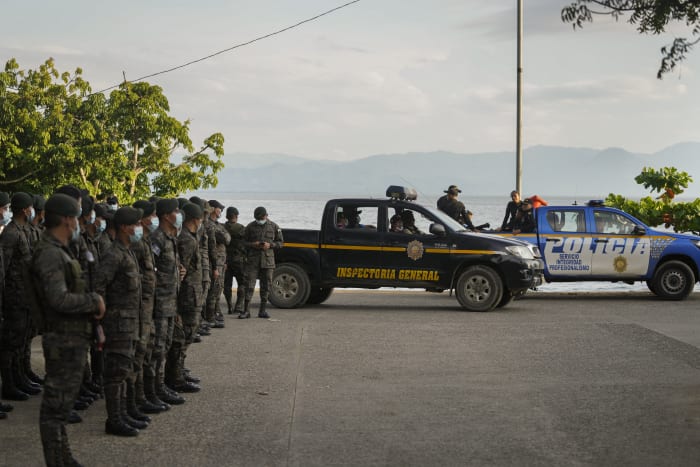 Guatemala establece toque de queda en provincia tras protestas