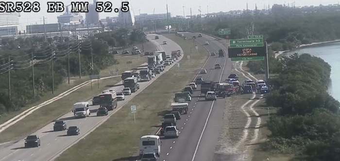 TRAFFIC ALERT: Fatal crash causes lane closure on SR-528 in Cape Canaveral