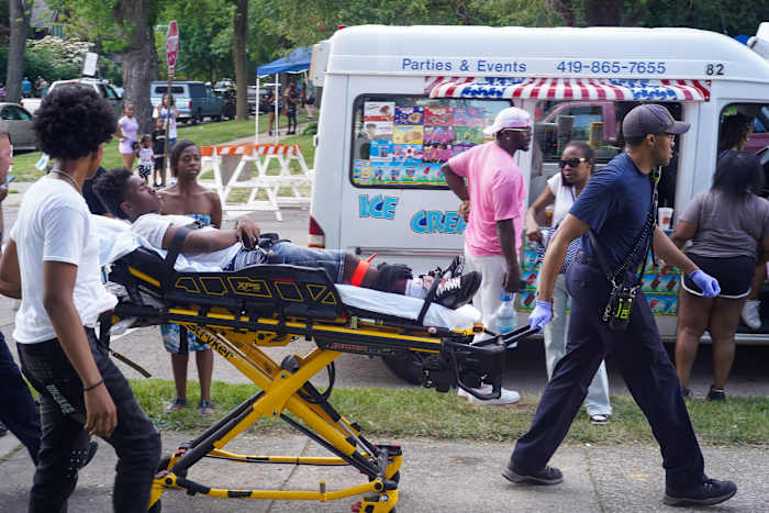 Police zero in on 2 suspects after a mass shooting