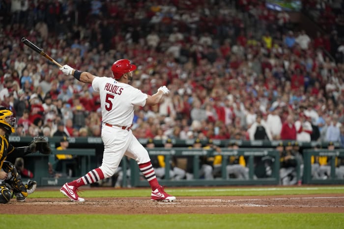 Albert Pujols looks at ARod's record eye to eye with homer 696