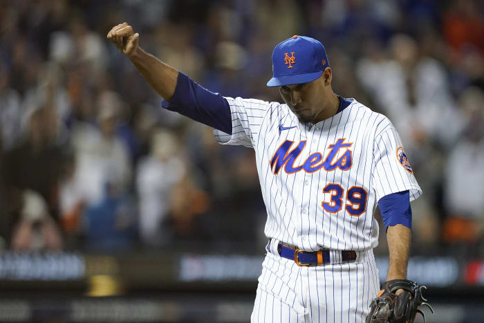 MLB rumors: Mets, Francisco Lindor beat deadline, agree to $341M deal 