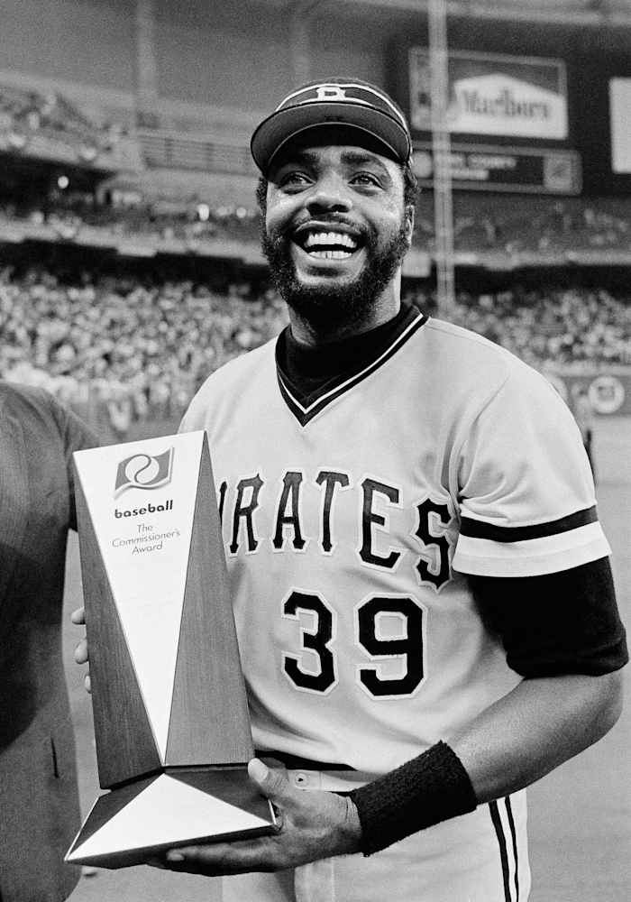 Dave Parker, hard-hitting Hall of Fame outfielder nicknamed ‘the Cobra,’ dies at 74 Dave Parker, hard-hitting Hall of Fame outfielder nicknamed ‘the Cobra,’ dies at 74