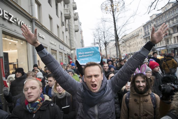 Alexei Navalny, jailed opposition leader and Putin's fiercest foe, has died, Russian officials say - Vimarsana News