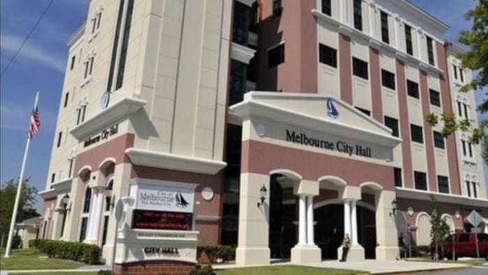 Melbourne firefighter accuses fire department of antisemitism, complaint shows