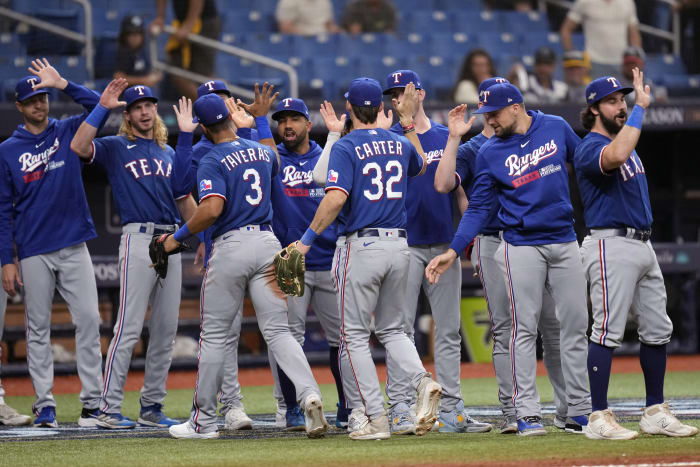 Walls tiebreaking grand slam lifts Rays over Yanks 8-7 for 4-game split